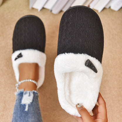 Indoor plush slippers with fleece lining for warmth