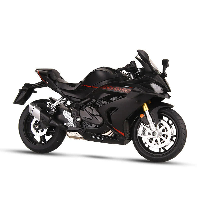 Model motocyklu v měřítku 1:12
