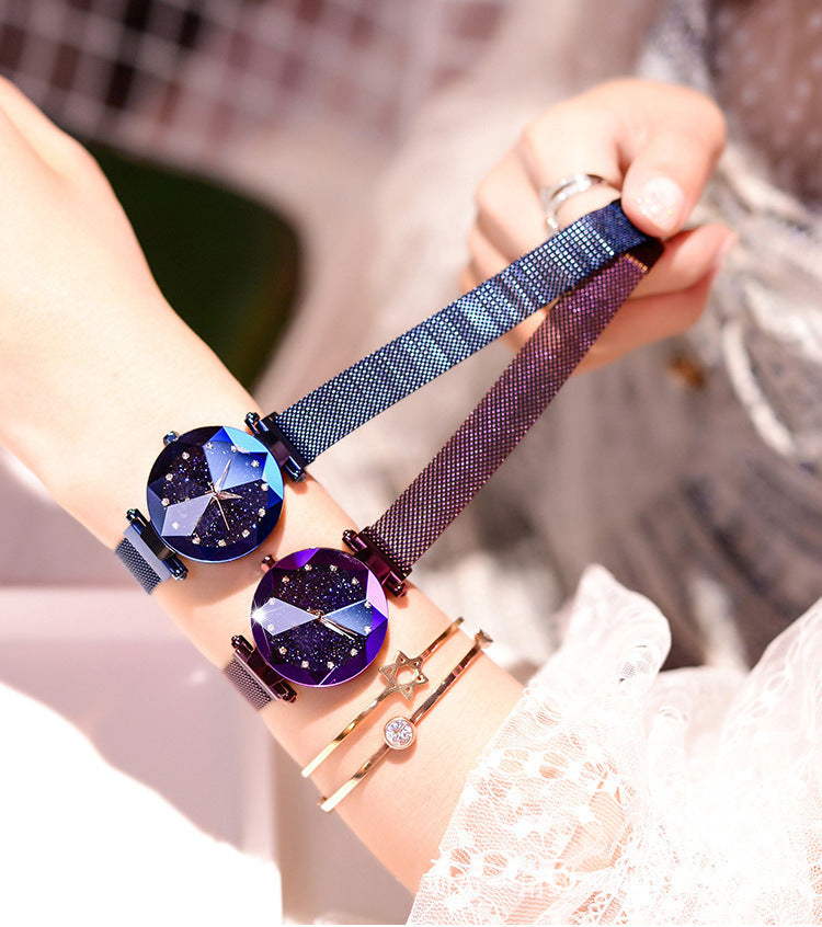 LuxMoon® - Reloj con Diseño Diamante y Correa de Malla + PULSERA DE REGALO