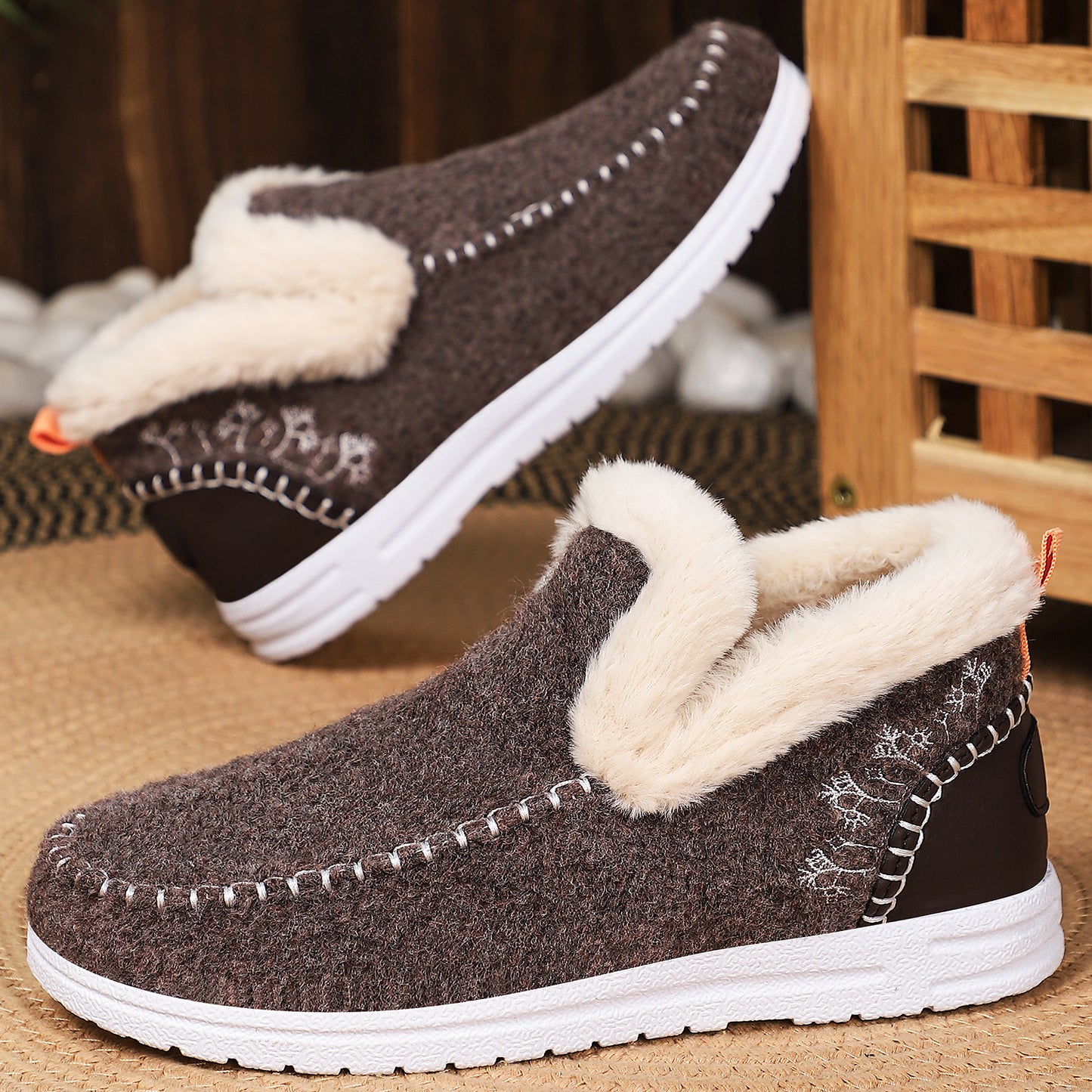 🔥Last Day Promotion 50% OFF - Women's Handcrafted Comfortable Slip-On Snow Boots