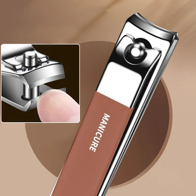 Přenosná 7dílná sada na manikúru s kleštičkami na nehty