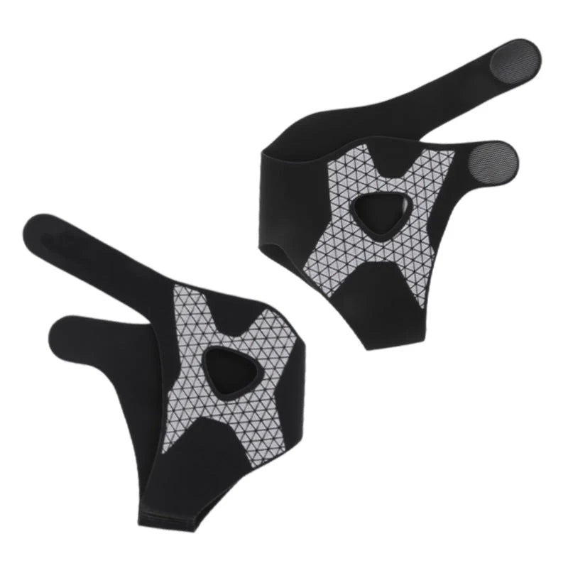 Nastavitelný pružný pásek kolem kotníku