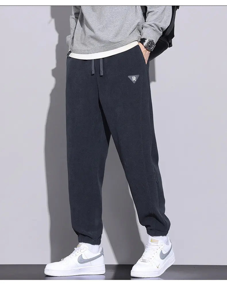 🍂🔥【50% SLEVA】🔥【M-5XL】🖤Nové zimní kalhoty pro muže, plus samet a hrubý manšestr, teplé a ležérní pánské kalhoty