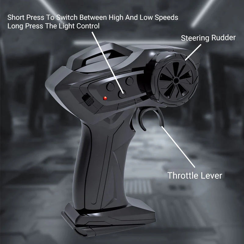 Driftovací auto na dálkové ovládání s pohonem všech čtyř kol