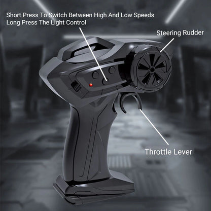 Driftovací auto na dálkové ovládání s pohonem všech čtyř kol