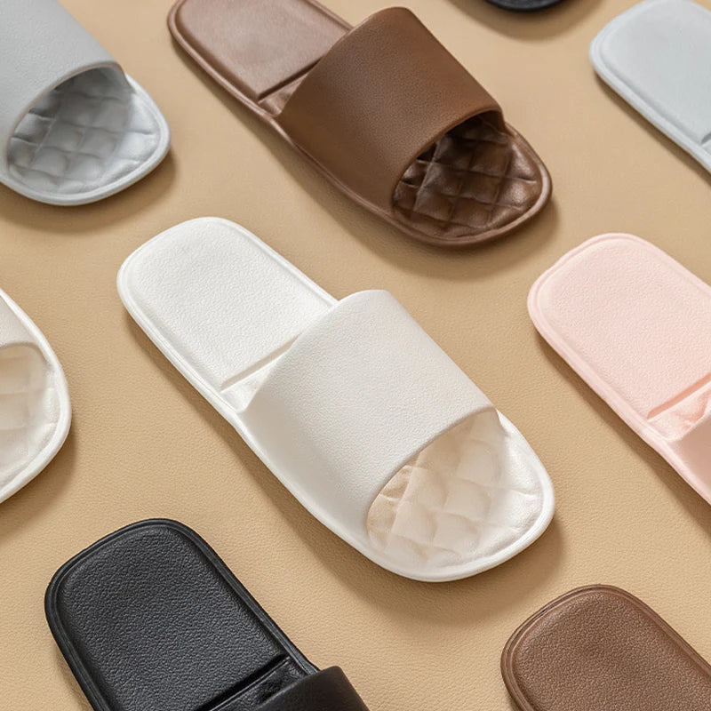 Skládací, protiskluzové jednorázové sprchové pantofle