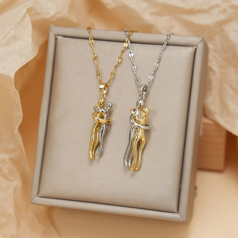 Měděný přívěsek pro objímání párů