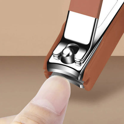 Přenosná 7dílná sada na manikúru s kleštičkami na nehty