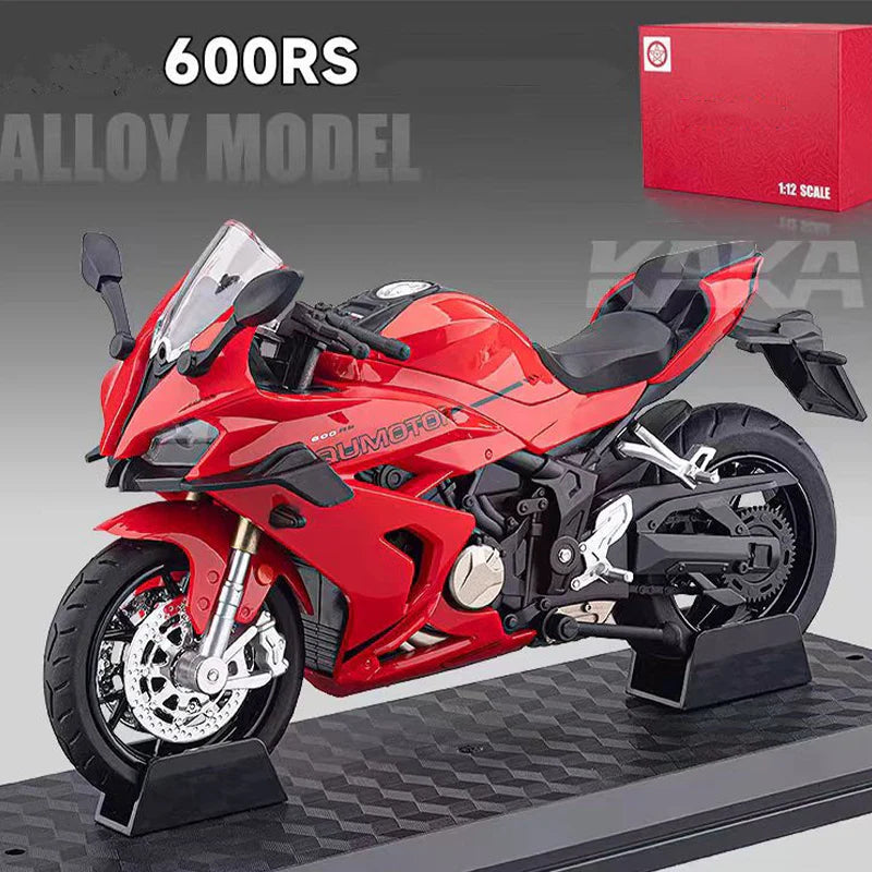 Model motocyklu v měřítku 1:12