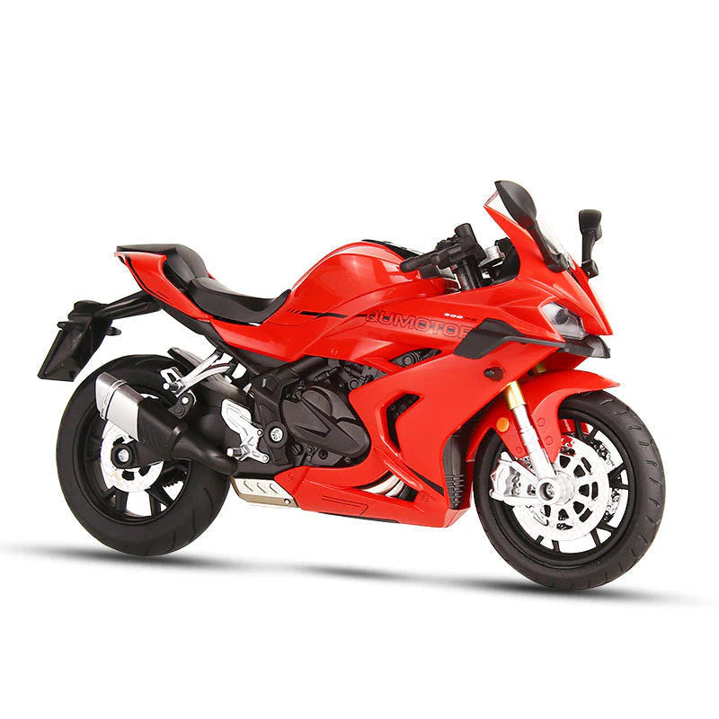 Model motocyklu v měřítku 1:12