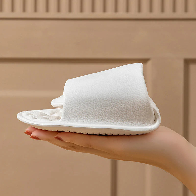 Skládací, protiskluzové jednorázové sprchové pantofle