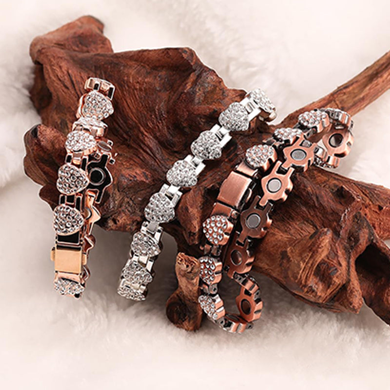 🔥 Sleva 60 % - Oslnivý magnetický měděný náramek ve tvaru srdce pro ženy! 💖✨ 99,99% čistá měď, magnety 3800 Gaussů a nastavitelný střih - elegantní, ideální jako dárek