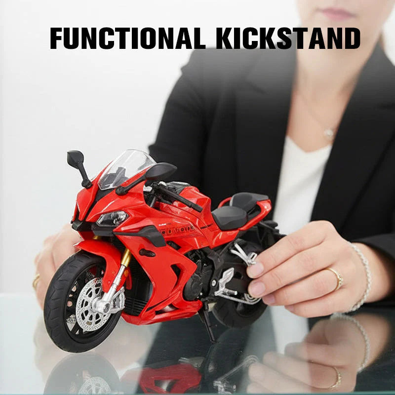 Model motocyklu v měřítku 1:12