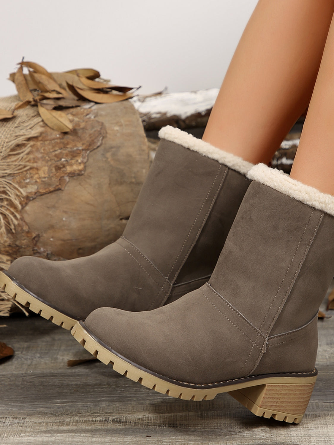 Teplé plyšové semišové sněhové holínky s hrubým podpatkem do poloviny lýtek