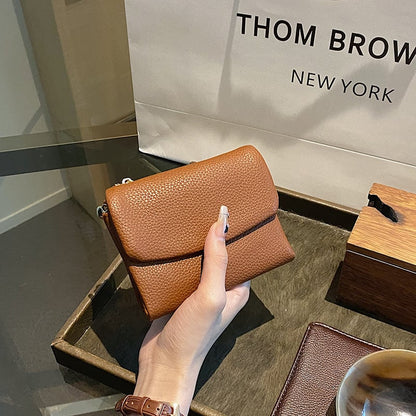 Všestranná kožená peněženka – lehká a s mnoha přihrádkami💸