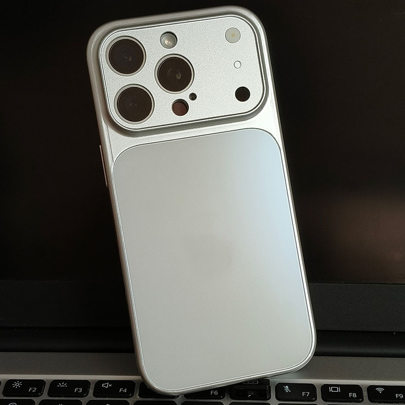 Matný, vodotěsný kryt na telefon s plným pokrytím
